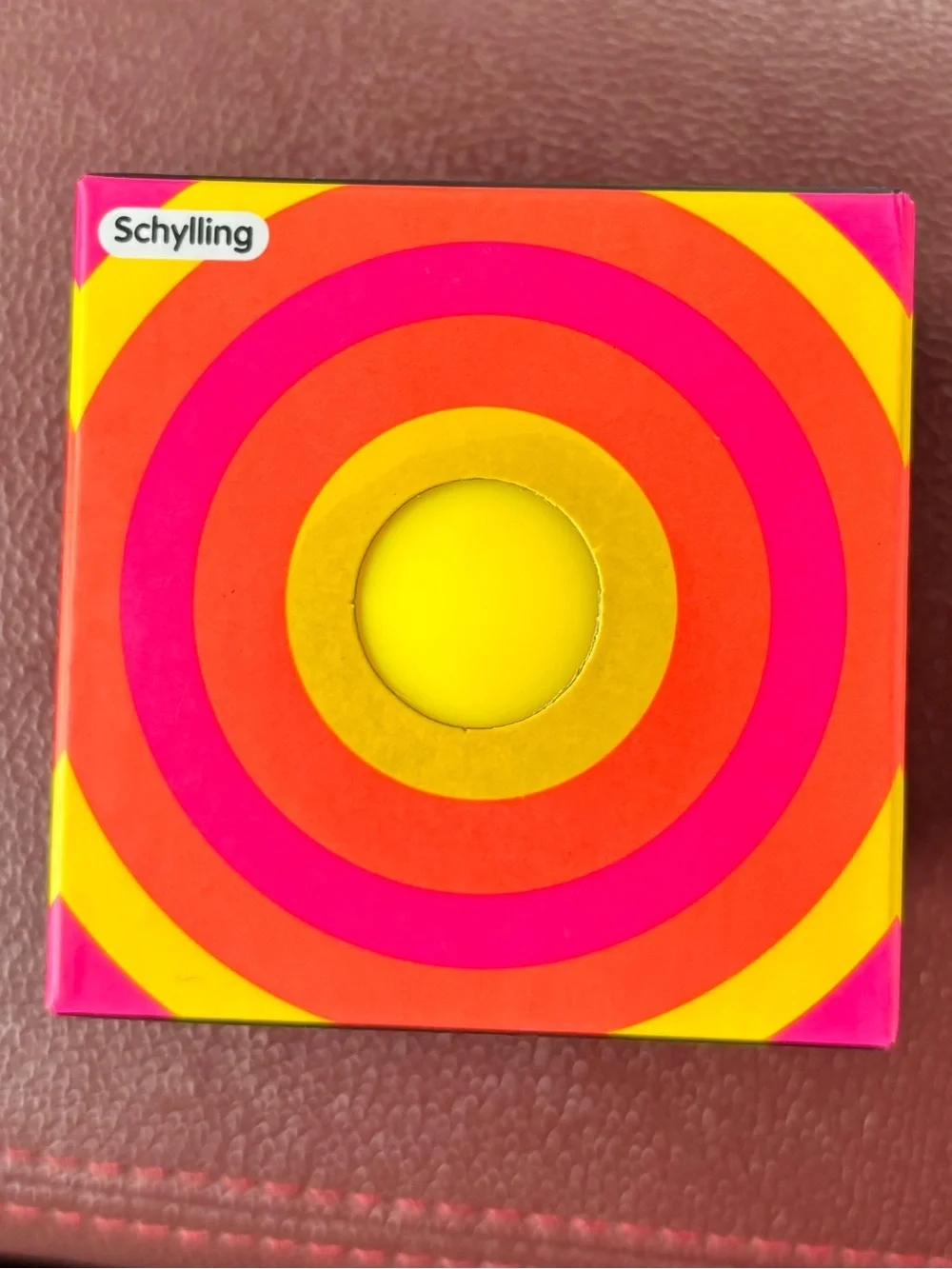NeeDoh Color Change New in Box- Yellow
